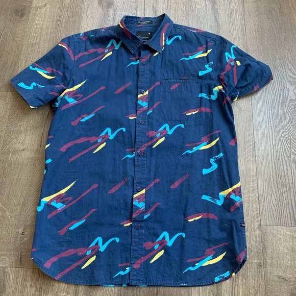 Tavik Other - Tavik button down short sleeve sz Large.